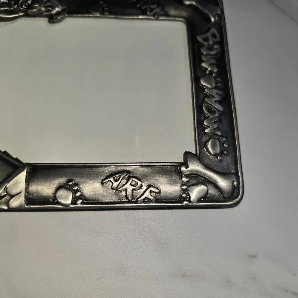 Vintage 3D Dog Frame Pewter heavy